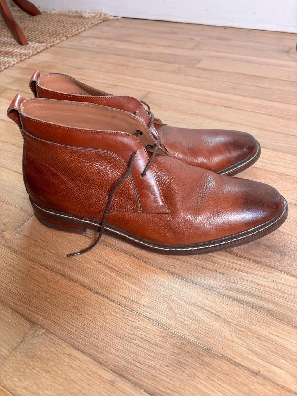 Cole Haan Men’s 11.5W Brown Leather Chukka Boots Burnished Toe Ankle Boots